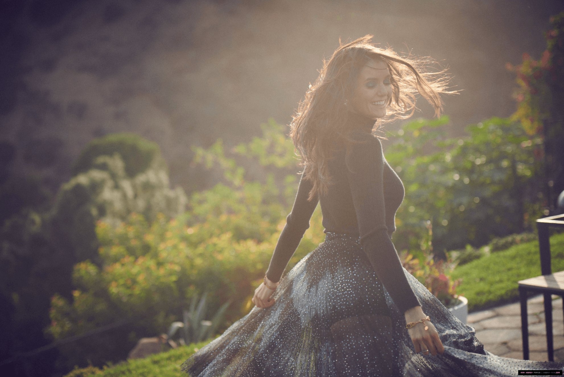 https://prikachi.net/images/2025/09/23/dobrev-nina_com_002613e4b0fafe92109.jpg