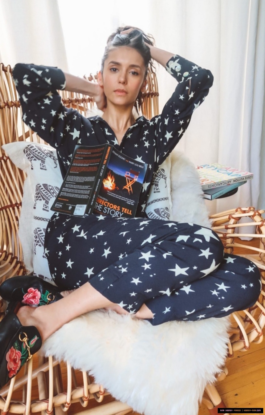https://prikachi.net/images/2025/09/23/nina_dobrev_france00278.jpg